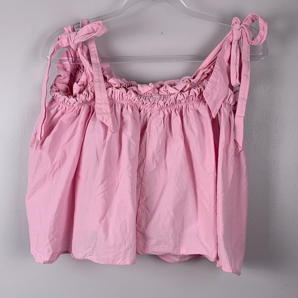 Forever 21 Pink Ruffled Crop Top large